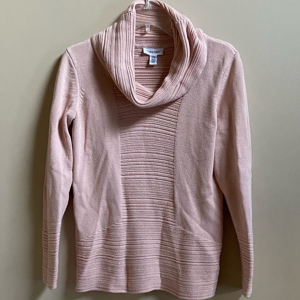 CALVIN KLEIN WOMENS RIB KNIT PULLOVER/COWLNECK SWEATER/ LIGHT PINK / S .